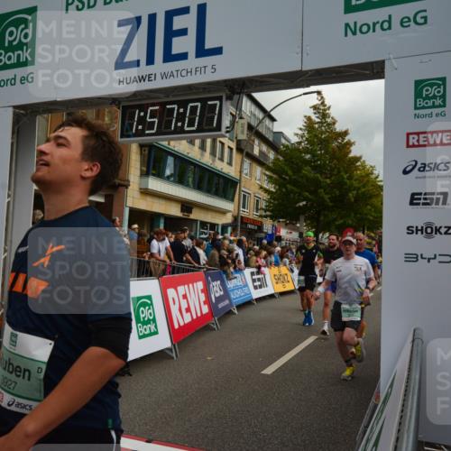 20.09.2026 - PSD Bank Halbmarathon LAZAROV Photography http://msf.ph/oto/10552598 20.09.2026 11:57:06 Ziel 1249, 1685, 1700, 1986, 2079, 2104, 2354, 3079, 3442, 3784, 3927, 4302, 4464, 4671, 4752, 4753 meine-sportfotos.de