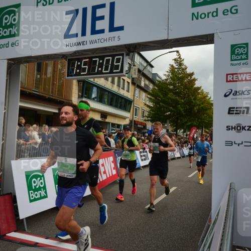 20.09.2026 - PSD Bank Halbmarathon LAZAROV Photography http://msf.ph/oto/10552607 20.09.2026 11:57:08 Ziel 1249, 1263, 1685, 1700, 1986, 2079, 2104, 2354, 3079, 3442, 3640, 3784, 3927, 4302, 4464, 4671, 4752, 4753 meine-sportfotos.de