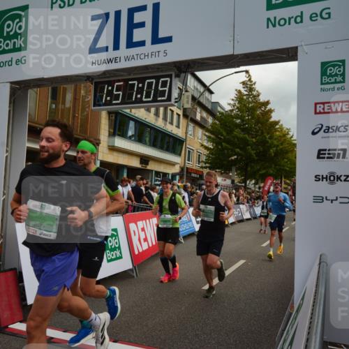 20.09.2026 - PSD Bank Halbmarathon LAZAROV Photography http://msf.ph/oto/10552608 20.09.2026 11:57:08 Ziel 1249, 1263, 1685, 1700, 1986, 2079, 2104, 2354, 3079, 3442, 3640, 3784, 3927, 4302, 4464, 4671, 4752, 4753 meine-sportfotos.de