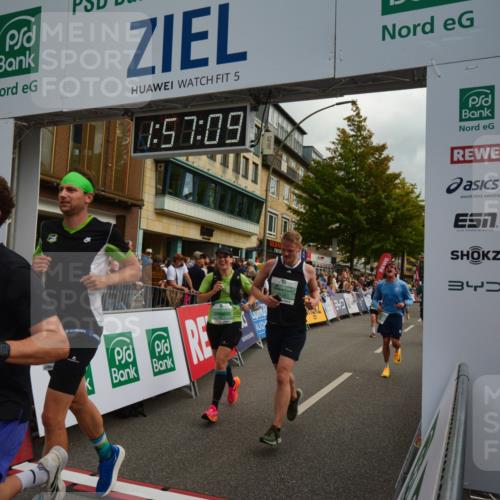20.09.2026 - PSD Bank Halbmarathon LAZAROV Photography http://msf.ph/oto/10552609 20.09.2026 11:57:08 Ziel 1249, 1263, 1685, 1700, 1986, 2079, 2104, 2354, 3079, 3442, 3640, 3784, 3927, 4302, 4464, 4671, 4752, 4753 meine-sportfotos.de