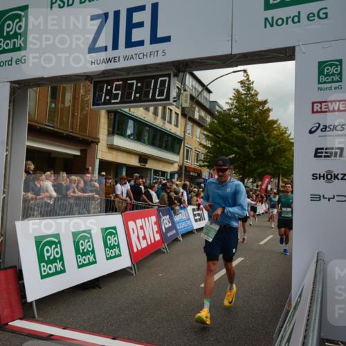 20.09.2026 - PSD Bank Halbmarathon LAZAROV Photography http://msf.ph/oto/10552616 20.09.2026 11:57:09 Ziel 1249, 1263, 1685, 1700, 1986, 2079, 2104, 2354, 2421, 2480, 3079, 3442, 3640, 3784, 3927, 4302, 4464, 4671, 4752, 4753 meine-sportfotos.de