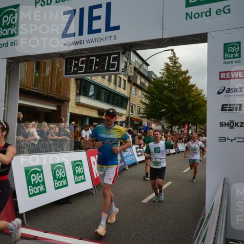 20.09.2026 - PSD Bank Halbmarathon LAZAROV Photography http://msf.ph/oto/10552627 20.09.2026 11:57:15 Ziel 1019, 1249, 1263, 1685, 1700, 1986, 2104, 2354, 2421, 2480, 3640, 3645, 4302, 4464, 4671, 4724, 4752 meine-sportfotos.de