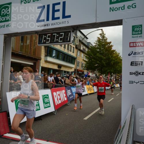 20.09.2026 - PSD Bank Halbmarathon LAZAROV Photography http://msf.ph/oto/10552651 20.09.2026 11:57:20 Ziel 1019, 1092, 1249, 1263, 1685, 1791, 1986, 2421, 2480, 3640, 3645, 4295, 4302, 4464, 4531, 4724 meine-sportfotos.de