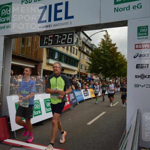 20.09.2026 - PSD Bank Halbmarathon LAZAROV Photography http://msf.ph/oto/10552659 20.09.2026 11:57:25 Ziel 1019, 1092, 1263, 1332, 1791, 2421, 2480, 3008, 3029, 3640, 3645, 4295, 4531, 4724 meine-sportfotos.de