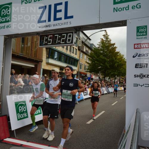 20.09.2026 - PSD Bank Halbmarathon LAZAROV Photography http://msf.ph/oto/10552666 20.09.2026 11:57:28 Ziel 1019, 1092, 1332, 1791, 3008, 3029, 3260, 3645, 4295, 4531, 4724 meine-sportfotos.de
