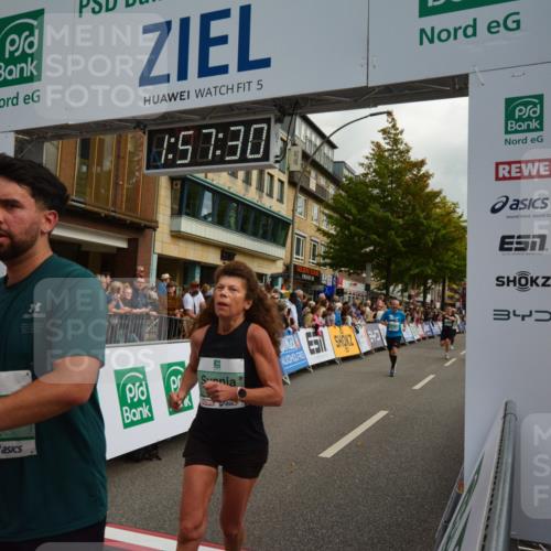 20.09.2026 - PSD Bank Halbmarathon LAZAROV Photography http://msf.ph/oto/10552675 20.09.2026 11:57:29 Ziel 1019, 1092, 1332, 1791, 3008, 3029, 3260, 3645, 4295, 4531, 4724 meine-sportfotos.de