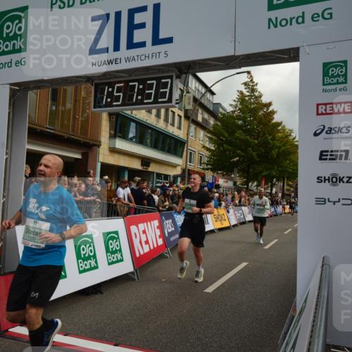 20.09.2026 - PSD Bank Halbmarathon LAZAROV Photography http://msf.ph/oto/10552682 20.09.2026 11:57:33 Ziel 1019, 1092, 1332, 1761, 1791, 2052, 2148, 3008, 3029, 3256, 3260, 4295, 4489, 4531 meine-sportfotos.de
