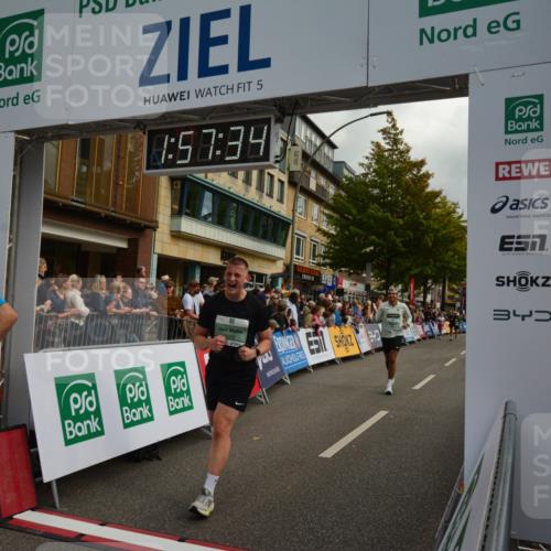 20.09.2026 - PSD Bank Halbmarathon LAZAROV Photography http://msf.ph/oto/10552685 20.09.2026 11:57:33 Ziel 1019, 1092, 1332, 1761, 1791, 2052, 2148, 3008, 3029, 3256, 3260, 4295, 4489, 4531 meine-sportfotos.de