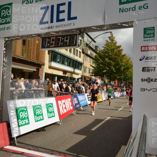 20.09.2026 - PSD Bank Halbmarathon LAZAROV Photography http://msf.ph/oto/10552702 20.09.2026 11:57:41 Ziel 1052, 1301, 1711, 1761, 2052, 2092, 2148, 2253, 2540, 3008, 3256, 3260, 3374, 3624, 3935, 4489 meine-sportfotos.de
