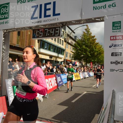 20.09.2026 - PSD Bank Halbmarathon LAZAROV Photography http://msf.ph/oto/10552707 20.09.2026 11:57:43 Ziel 1052, 1301, 1711, 1761, 2052, 2092, 2148, 2253, 2540, 2846, 3256, 3260, 3374, 3624, 3935, 4489 meine-sportfotos.de