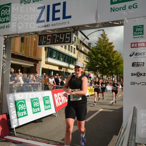 20.09.2026 - PSD Bank Halbmarathon LAZAROV Photography http://msf.ph/oto/10552717 20.09.2026 11:57:45 Ziel 1052, 1301, 1711, 1761, 2052, 2092, 2148, 2253, 2540, 2846, 3256, 3260, 3374, 3624, 3762, 3935, 4489 meine-sportfotos.de