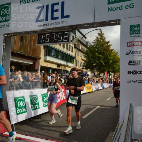 20.09.2026 - PSD Bank Halbmarathon LAZAROV Photography http://msf.ph/oto/10552735 20.09.2026 11:57:51 Ziel 1052, 1210, 1301, 1530, 1709, 1711, 2052, 2092, 2253, 2531, 2540, 2846, 3107, 3374, 3624, 3762, 3935, 3941, 4327, 4589, 4610 meine-sportfotos.de