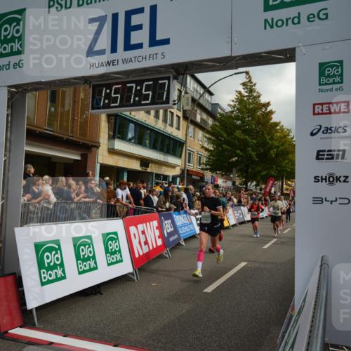 20.09.2026 - PSD Bank Halbmarathon LAZAROV Photography http://msf.ph/oto/10552814 20.09.2026 11:57:57 Ziel 1052, 1210, 1301, 1530, 1709, 1711, 2531, 2846, 2935, 3107, 3280, 3624, 3762, 3941, 4327, 4589, 4610 meine-sportfotos.de