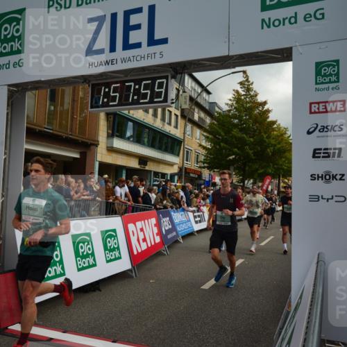 20.09.2026 - PSD Bank Halbmarathon LAZAROV Photography http://msf.ph/oto/10552820 20.09.2026 11:57:58 Ziel 1210, 1301, 1313, 1530, 1709, 1711, 2531, 2846, 2935, 3107, 3280, 3762, 3941, 4327, 4589, 4610 meine-sportfotos.de