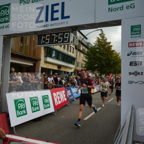 20.09.2026 - PSD Bank Halbmarathon LAZAROV Photography http://msf.ph/oto/10552821 20.09.2026 11:57:59 Ziel 1210, 1311, 1313, 1530, 1709, 1711, 2531, 2846, 2935, 3107, 3280, 3762, 3941, 4327, 4589, 4610 meine-sportfotos.de