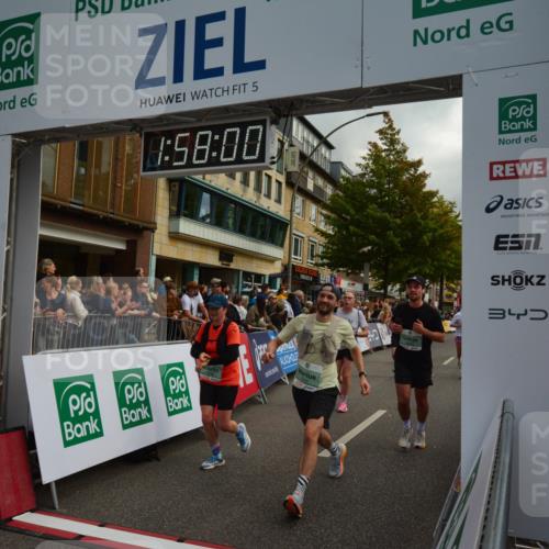 20.09.2026 - PSD Bank Halbmarathon LAZAROV Photography http://msf.ph/oto/10552828 20.09.2026 11:58:00 Ziel 1140, 1210, 1311, 1313, 1530, 1592, 1709, 2531, 2846, 2935, 3107, 3280, 3762, 3941, 4327, 4589, 4610 meine-sportfotos.de