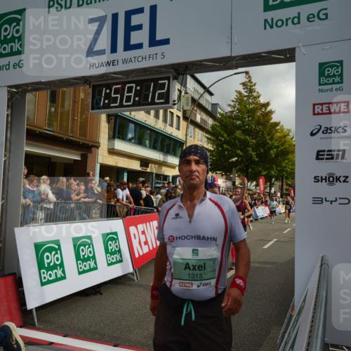 20.09.2026 - PSD Bank Halbmarathon LAZAROV Photography http://msf.ph/oto/10552850 20.09.2026 11:58:11 Ziel 1020, 1140, 1311, 1313, 1406, 1592, 2448, 2900, 2993, 4528, 4597, 4635, 4659 meine-sportfotos.de