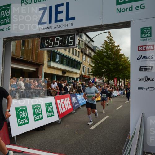 20.09.2026 - PSD Bank Halbmarathon LAZAROV Photography http://msf.ph/oto/10552861 20.09.2026 11:58:15 Ziel 1020, 1140, 1311, 1313, 1406, 1592, 2448, 2900, 2993, 4528, 4597, 4635, 4659 meine-sportfotos.de