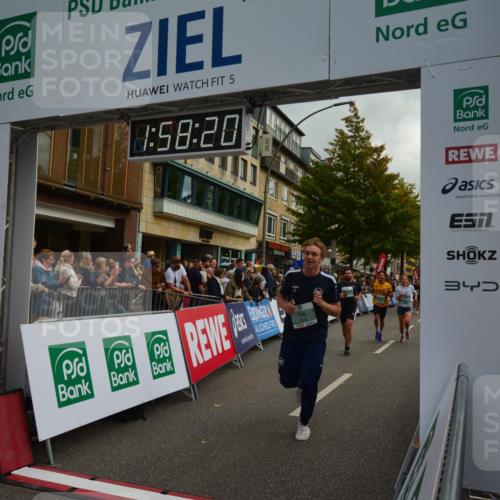 20.09.2026 - PSD Bank Halbmarathon LAZAROV Photography http://msf.ph/oto/10552878 20.09.2026 11:58:19 Ziel 1020, 1406, 2448, 2577, 2585, 2900, 2993, 4528, 4597, 4635, 4641, 4659, 4750 meine-sportfotos.de