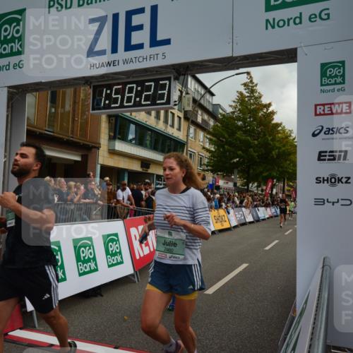 20.09.2026 - PSD Bank Halbmarathon LAZAROV Photography http://msf.ph/oto/10552891 20.09.2026 11:58:22 Ziel 1020, 1398, 1406, 2577, 2585, 2612, 2900, 2993, 3604, 4528, 4597, 4623, 4635, 4641, 4659, 4750 meine-sportfotos.de