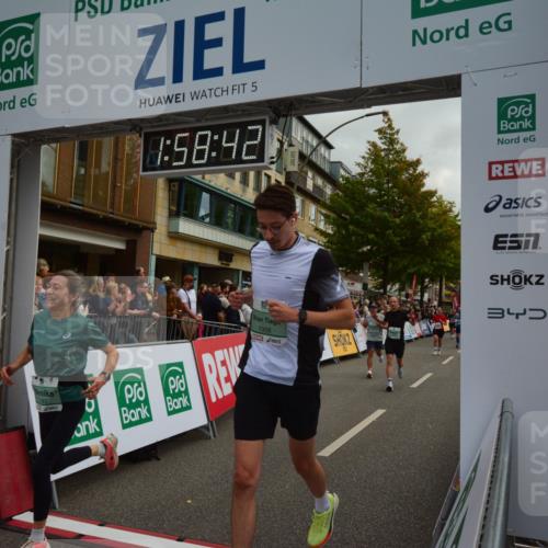 20.09.2026 - PSD Bank Halbmarathon LAZAROV Photography http://msf.ph/oto/10552940 20.09.2026 11:58:42 Ziel 1304, 1741, 1795, 1936, 1956, 2290, 3183, 3447, 3490, 3598, 3801, 4013, 4570, 4572 meine-sportfotos.de