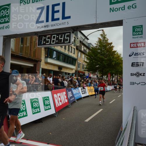 20.09.2026 - PSD Bank Halbmarathon LAZAROV Photography http://msf.ph/oto/10552944 20.09.2026 11:58:45 Ziel 1035, 1251, 1304, 1741, 1795, 1936, 1956, 2290, 3183, 3447, 3490, 3598, 3810, 4013, 4355, 4570, 4572 meine-sportfotos.de