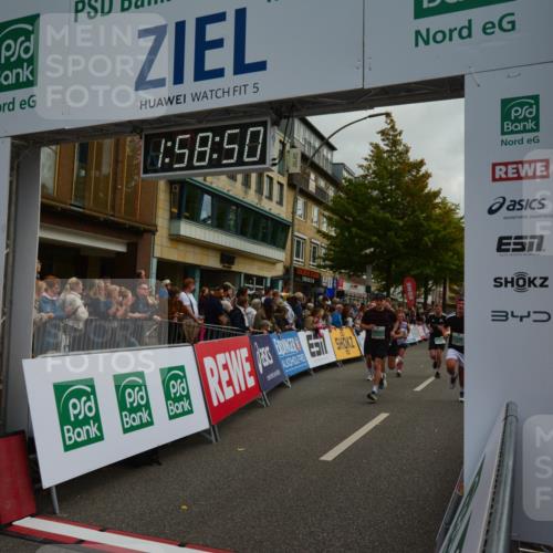 20.09.2026 - PSD Bank Halbmarathon LAZAROV Photography http://msf.ph/oto/10552958 20.09.2026 11:58:49 Ziel 1035, 1251, 1304, 1741, 1795, 1936, 2290, 3447, 3598, 3718, 3810, 4013, 4029, 4355, 4570, 4572, 4694, 4738 meine-sportfotos.de