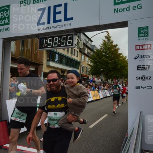 20.09.2026 - PSD Bank Halbmarathon LAZAROV Photography http://msf.ph/oto/10552975 20.09.2026 11:58:55 Ziel 1035, 1251, 1304, 1778, 1936, 2185, 2290, 3447, 3467, 3598, 3718, 3810, 3940, 4029, 4355, 4570, 4572, 4694, 4738 meine-sportfotos.de