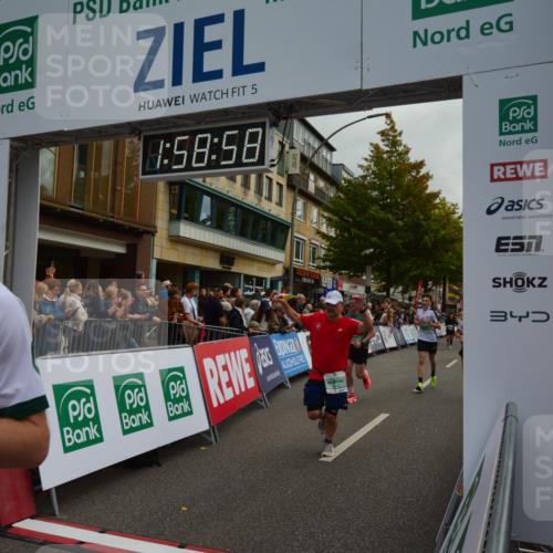 20.09.2026 - PSD Bank Halbmarathon LAZAROV Photography http://msf.ph/oto/10552984 20.09.2026 11:58:58 Ziel 1035, 1197, 1251, 1304, 1519, 1778, 2050, 2185, 3112, 3150, 3447, 3467, 3598, 3718, 3810, 3940, 4029, 4223, 4286, 4355, 4694, 4738 meine-sportfotos.de