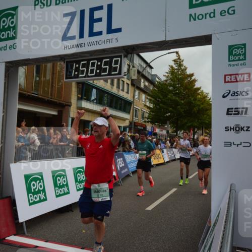 20.09.2026 - PSD Bank Halbmarathon LAZAROV Photography http://msf.ph/oto/10552987 20.09.2026 11:58:58 Ziel 1035, 1197, 1251, 1304, 1519, 1778, 2050, 2185, 3112, 3150, 3447, 3467, 3598, 3718, 3810, 3940, 4029, 4223, 4286, 4355, 4694, 4738 meine-sportfotos.de