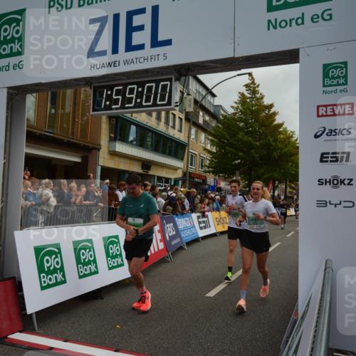 20.09.2026 - PSD Bank Halbmarathon LAZAROV Photography http://msf.ph/oto/10552992 20.09.2026 11:58:59 Ziel 1035, 1197, 1251, 1304, 1519, 1778, 2050, 2185, 3112, 3150, 3194, 3467, 3598, 3718, 3810, 3940, 4029, 4223, 4286, 4355, 4694, 4738 meine-sportfotos.de