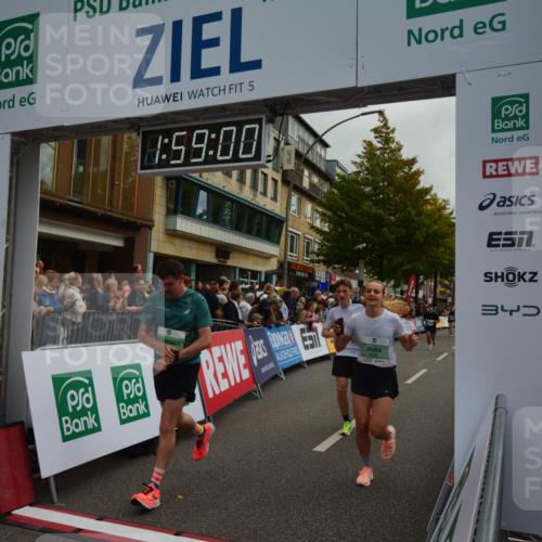 20.09.2026 - PSD Bank Halbmarathon LAZAROV Photography http://msf.ph/oto/10552993 20.09.2026 11:58:59 Ziel 1035, 1197, 1251, 1304, 1519, 1778, 2050, 2185, 3112, 3150, 3194, 3467, 3598, 3718, 3810, 3940, 4029, 4223, 4286, 4355, 4694, 4738 meine-sportfotos.de