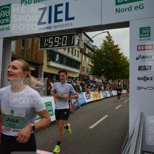 20.09.2026 - PSD Bank Halbmarathon LAZAROV Photography http://msf.ph/oto/10552999 20.09.2026 11:59:00 Ziel 1035, 1197, 1251, 1519, 1778, 2050, 2185, 3112, 3150, 3194, 3467, 3718, 3810, 3940, 4029, 4223, 4286, 4355, 4694, 4738 meine-sportfotos.de