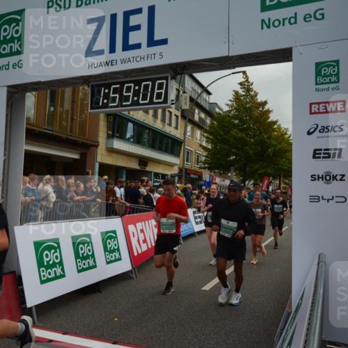 20.09.2026 - PSD Bank Halbmarathon LAZAROV Photography http://msf.ph/oto/10553010 20.09.2026 11:59:08 Ziel 1197, 1519, 1749, 1778, 2050, 2185, 3112, 3150, 3194, 3467, 3940, 4223, 4286, 4428, 4591 meine-sportfotos.de