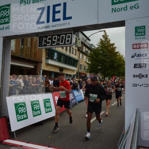 20.09.2026 - PSD Bank Halbmarathon LAZAROV Photography http://msf.ph/oto/10553011 20.09.2026 11:59:08 Ziel 1197, 1519, 1749, 1778, 2050, 2185, 3112, 3150, 3194, 3467, 3940, 4223, 4286, 4428, 4591 meine-sportfotos.de