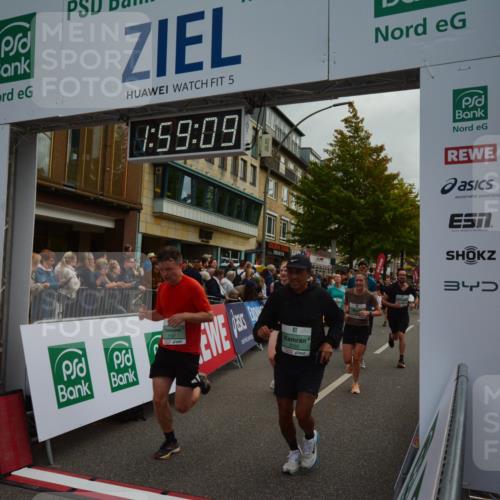20.09.2026 - PSD Bank Halbmarathon LAZAROV Photography http://msf.ph/oto/10553012 20.09.2026 11:59:08 Ziel 1197, 1519, 1749, 1778, 2050, 2185, 3112, 3150, 3194, 3467, 3940, 4223, 4286, 4428, 4591 meine-sportfotos.de