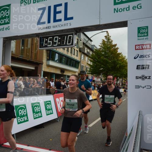 20.09.2026 - PSD Bank Halbmarathon LAZAROV Photography http://msf.ph/oto/10553017 20.09.2026 11:59:09 Ziel 1197, 1519, 1749, 1778, 2050, 2185, 3112, 3150, 3194, 3467, 3940, 4223, 4286, 4428, 4591 meine-sportfotos.de