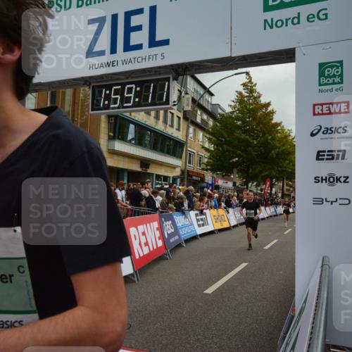 20.09.2026 - PSD Bank Halbmarathon LAZAROV Photography http://msf.ph/oto/10553022 20.09.2026 11:59:10 Ziel 1197, 1519, 1749, 1778, 2050, 2185, 2370, 3112, 3150, 3194, 3467, 3940, 4223, 4286, 4428, 4591 meine-sportfotos.de