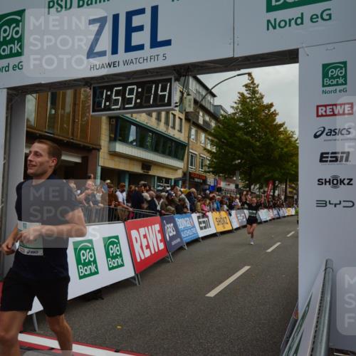 20.09.2026 - PSD Bank Halbmarathon LAZAROV Photography http://msf.ph/oto/10553031 20.09.2026 11:59:13 Ziel 1091, 1197, 1519, 1749, 2050, 2370, 3112, 3150, 3194, 4223, 4286, 4428, 4591 meine-sportfotos.de