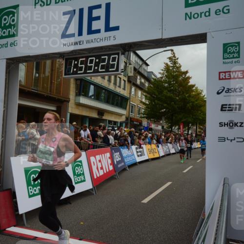 20.09.2026 - PSD Bank Halbmarathon LAZAROV Photography http://msf.ph/oto/10553069 20.09.2026 11:59:29 Ziel 1091, 1093, 1095, 1098, 1279, 2085, 2208, 2439, 2736, 3066, 3390, 3668, 3771, 3772 meine-sportfotos.de