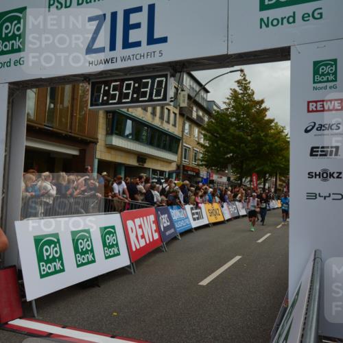 20.09.2026 - PSD Bank Halbmarathon LAZAROV Photography http://msf.ph/oto/10553071 20.09.2026 11:59:29 Ziel 1091, 1093, 1095, 1098, 1279, 2085, 2208, 2439, 2736, 3066, 3390, 3668, 3771, 3772 meine-sportfotos.de