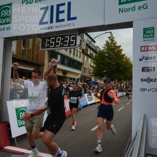 20.09.2026 - PSD Bank Halbmarathon LAZAROV Photography http://msf.ph/oto/10553086 20.09.2026 11:59:35 Ziel 1093, 1095, 1098, 1279, 2085, 2208, 2439, 2670, 2736, 3066, 3390, 3771, 3772, 4711 meine-sportfotos.de