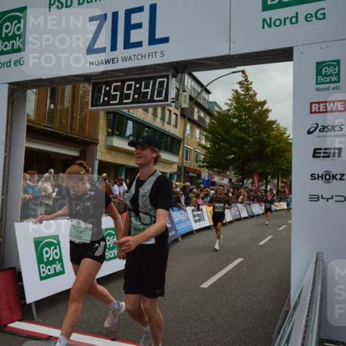 20.09.2026 - PSD Bank Halbmarathon LAZAROV Photography http://msf.ph/oto/10553102 20.09.2026 11:59:40 Ziel 1093, 1279, 2085, 2168, 2170, 2208, 2439, 2670, 3066, 3390, 3578, 3771, 3772, 3800, 4493, 4494, 4495, 4711 meine-sportfotos.de