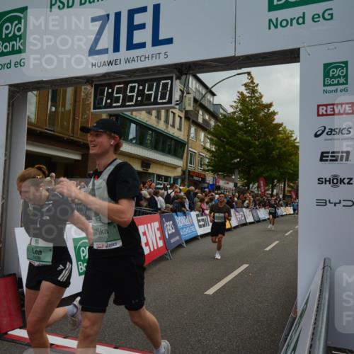 20.09.2026 - PSD Bank Halbmarathon LAZAROV Photography http://msf.ph/oto/10553103 20.09.2026 11:59:40 Ziel 1093, 1279, 2085, 2168, 2170, 2208, 2439, 2670, 3066, 3390, 3578, 3771, 3772, 3800, 4493, 4494, 4495, 4711 meine-sportfotos.de