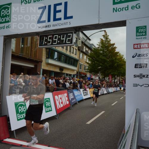 20.09.2026 - PSD Bank Halbmarathon LAZAROV Photography http://msf.ph/oto/10553108 20.09.2026 11:59:42 Ziel 1265, 1279, 2168, 2170, 2208, 2439, 2670, 3390, 3578, 3800, 4493, 4494, 4495, 4711 meine-sportfotos.de