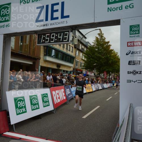 20.09.2026 - PSD Bank Halbmarathon LAZAROV Photography http://msf.ph/oto/10553112 20.09.2026 11:59:42 Ziel 1265, 1279, 2168, 2170, 2208, 2439, 2670, 3390, 3578, 3800, 4493, 4494, 4495, 4711 meine-sportfotos.de