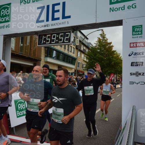 20.09.2026 - PSD Bank Halbmarathon LAZAROV Photography http://msf.ph/oto/10553128 20.09.2026 11:59:51 Ziel 1112, 1265, 1454, 2168, 2170, 2470, 3578, 3800, 4493, 4494, 4495 meine-sportfotos.de