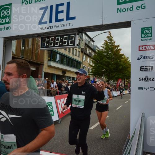 20.09.2026 - PSD Bank Halbmarathon LAZAROV Photography http://msf.ph/oto/10553130 20.09.2026 11:59:52 Ziel 1112, 1265, 1454, 2168, 2170, 2470, 3578, 3800, 4493, 4494, 4495, 4670 meine-sportfotos.de