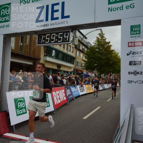 20.09.2026 - PSD Bank Halbmarathon LAZAROV Photography http://msf.ph/oto/10553139 20.09.2026 11:59:54 Ziel 1112, 1265, 1454, 2168, 2170, 2186, 2238, 2470, 3578, 3800, 4493, 4494, 4495, 4670 meine-sportfotos.de