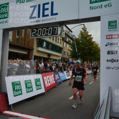 20.09.2026 - PSD Bank Halbmarathon LAZAROV Photography http://msf.ph/oto/10553166 20.09.2026 12:00:07 Ziel 1112, 1788, 1927, 2186, 2238, 2693, 3146, 3550, 4583, 4670 meine-sportfotos.de